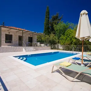Forest Kefalonia Villa